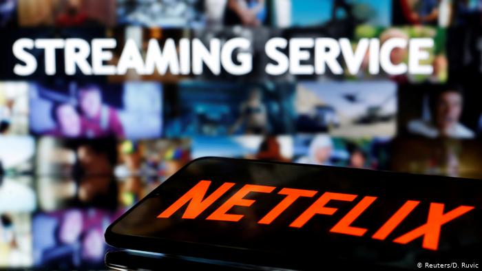  Netflix busca limitar uso de contraseñas compartidas