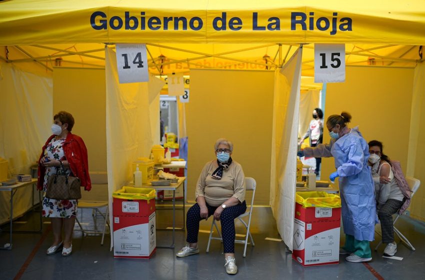  España autoriza mezclar vacunas anticovid de Pfizer y AstraZeneca tras ensayo clínico