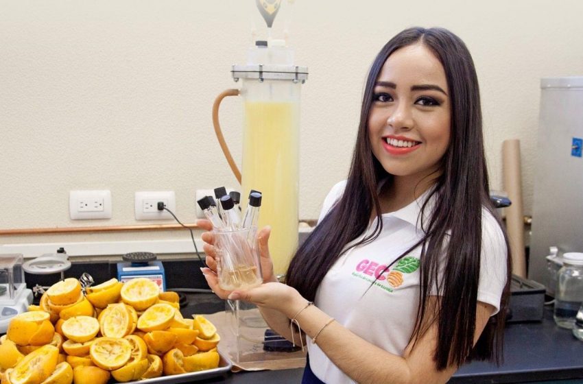  Mexicana crea bio-plástico de naranja.
