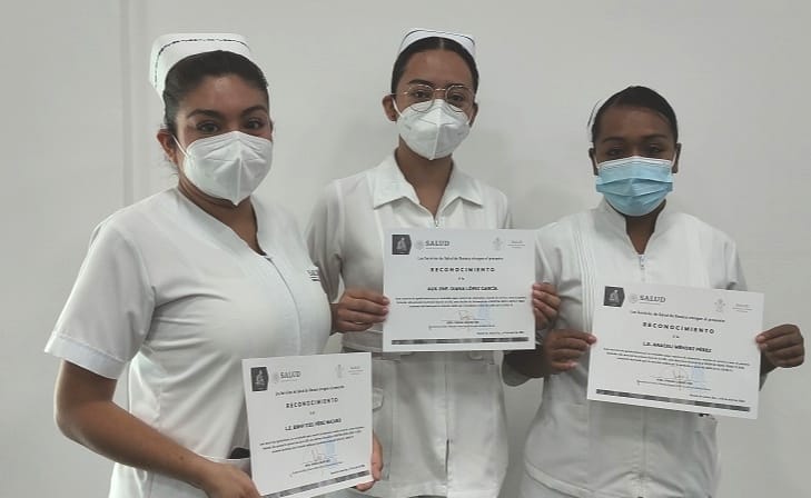  Reconocen los SSO a personal que hizo frente a la pandemia en Hospital Móvil