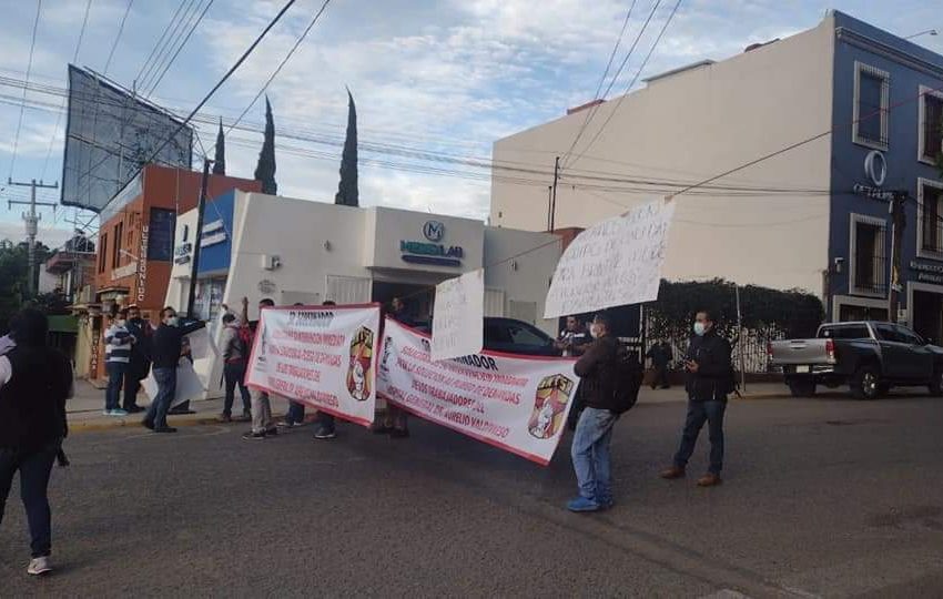  Dan tregua a protestas en el Hospital Civil de Oaxaca
