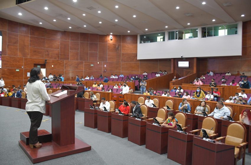  Cumplen diputados de Oaxaca con declaración patrimonial