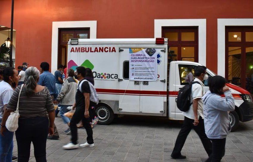  Despliegan SSO ambulancias en eventos masivos por Guelaguetza 2022