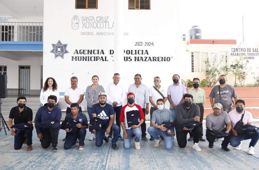  Reconoce Chente Castellanos labor de Policía Comunitaria de Xoxocotlán