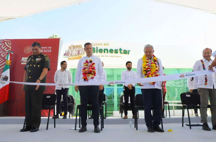  Andrés Manuel López Obrador y Alejandro Murat inauguran la sucursal 102 del Banco del Bienestar en Oaxaca