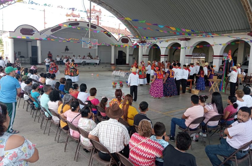  Pueblos y comunidades muestran su legado cultural para participar en la Guelaguetza 2023