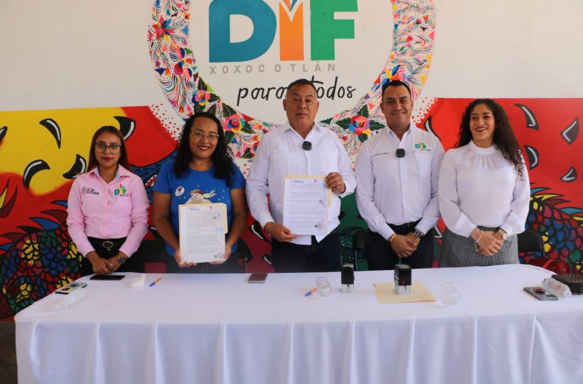  Firma Convenio H. Ayuntamiento de Santa Cruz Xoxocotlán por una lactancia responsable.
