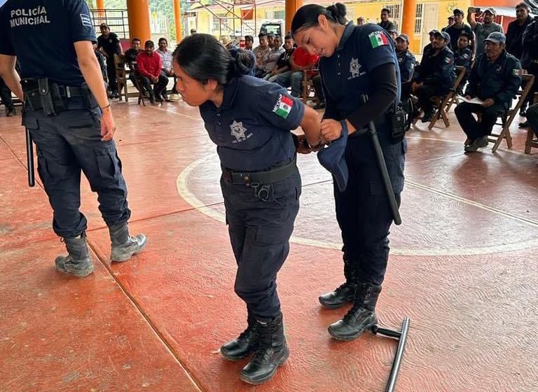  Pese abusos, Oaxaca destina solo 2 días para capacitar nuevos policías