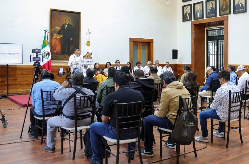 Con exposición de altares, comparsas y conciertos, Gobierno de Oaxaca celebrará Día de Muertos