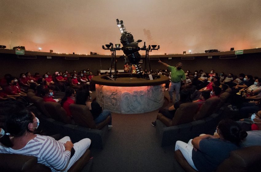  Secretaría de Administración invita a disfrutar de actividades en el Planetario Nundehui