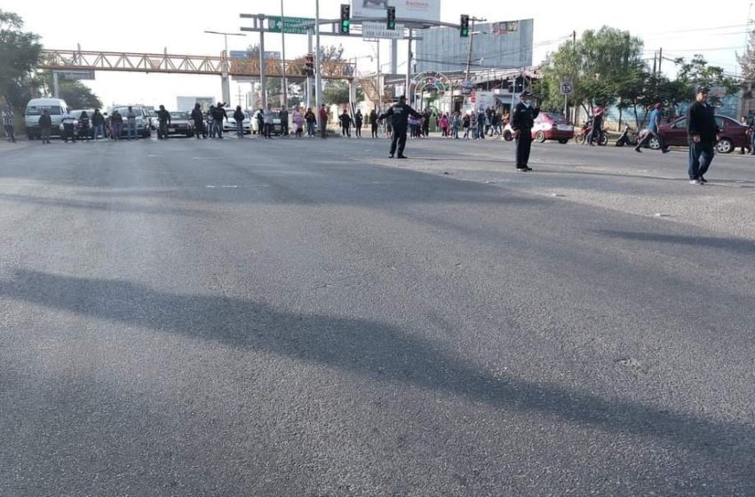  Bloqueo en Hacienda Blanca Oaxaca