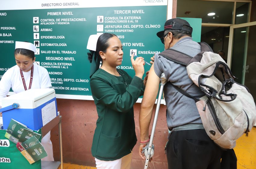  Ante frentes fríos y cambios de temperatura recomienda IMSS cuidados generales y recibir vacuna contra influenza y COVID-19